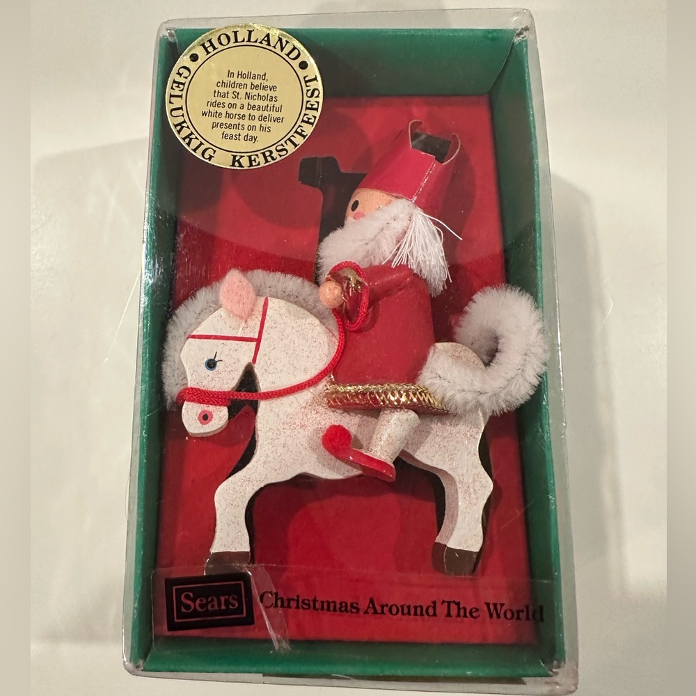Vintage Sears “Christmas Around the World” Holland Ornament